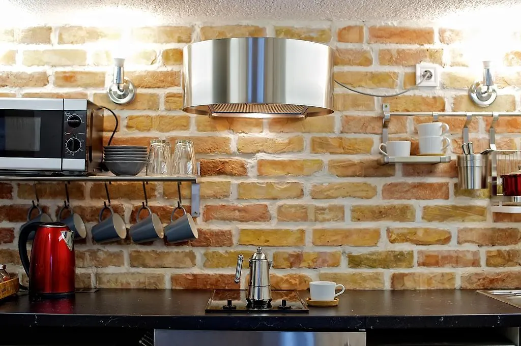 فندق بودابستفي  Unique Ping-Pong Family Duplex In The Heart Of City بودابست
